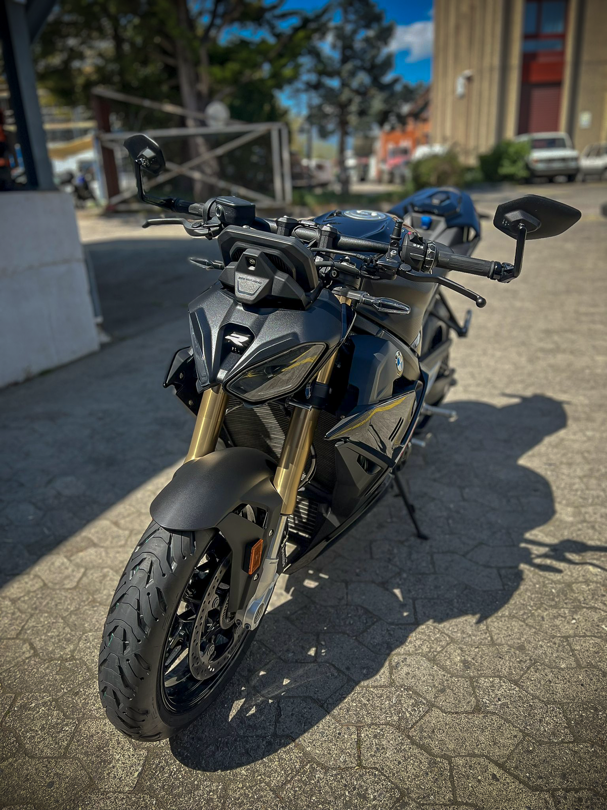 BMW S1000R : un roadster où rien ne peut se cacher